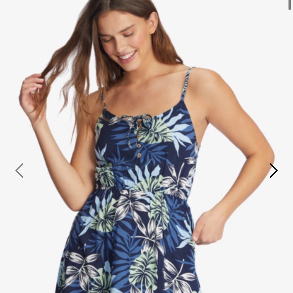 Everything is Fine Floral Roxy Dress in Size M